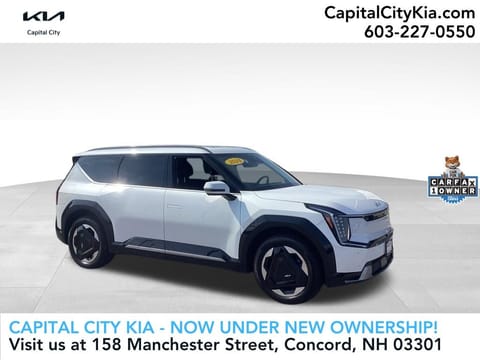 1 imagen de 2024 Kia EV9 Land