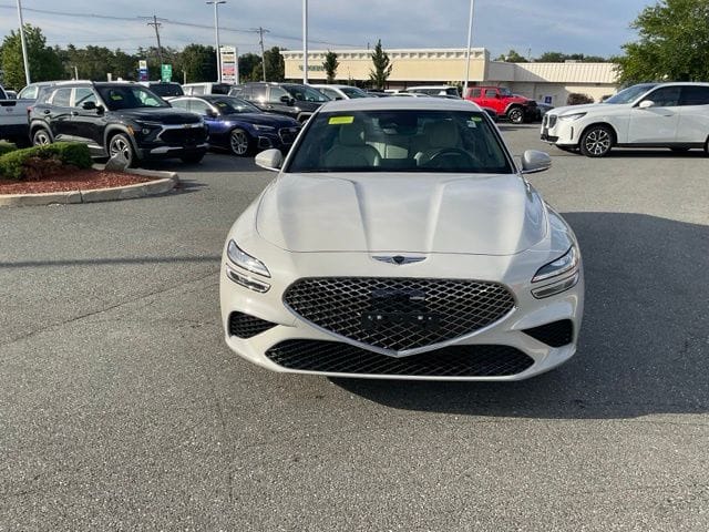 2025 GENESIS G70