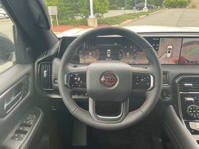 2025 Nissan Armada PRO-4X - Photo 18