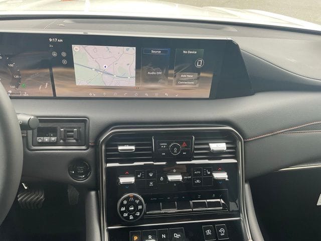 2025 Nissan Armada PRO-4X - Photo 20