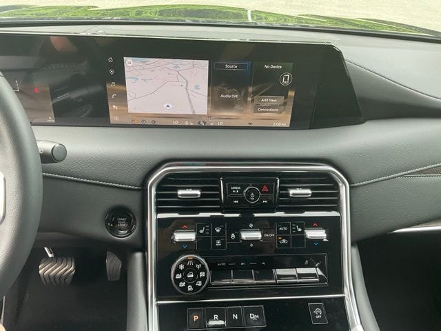 2025 Nissan Armada SL - Photo 20