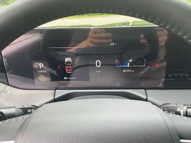 2025 Nissan Armada SL - Photo 19