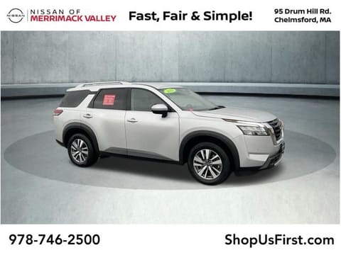 1 image of 2025 Nissan Pathfinder SL