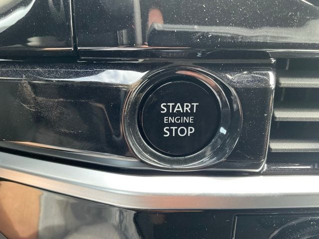 2025 Nissan Pathfinder SV - Photo 23