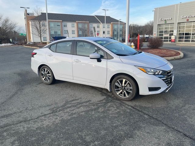 2025 Nissan Versa Sedan