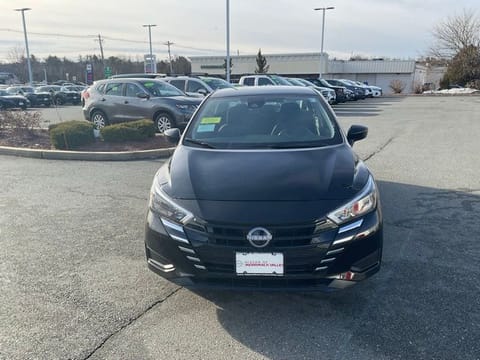 2025 Nissan Versa 1.6 SV