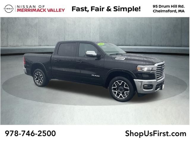2025 RAM 1500 Laramie 4x4 Crew Cab 5'7's photo