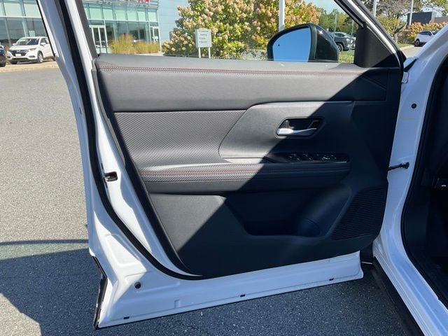 2026 Nissan KICKS SR AWD - Photo 9