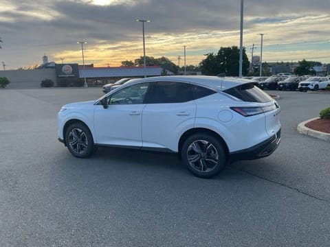 2026 Nissan Murano SL