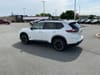 4 imagen en miniatura de 2026 Nissan Rogue Dark Armor