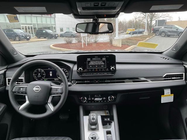 2026 Nissan Rogue Plug-In Hybrid Platinum - Photo 16