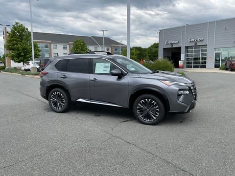 1 imagen de 2026 Nissan Rogue Platinum