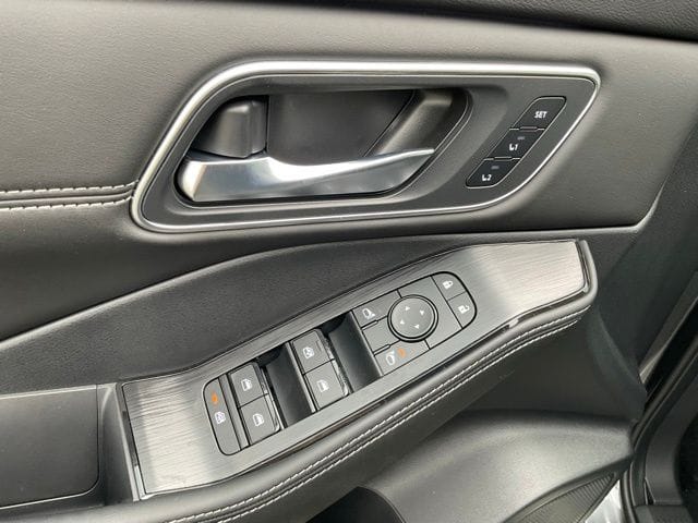2026 Nissan Rogue Platinum - Photo 12