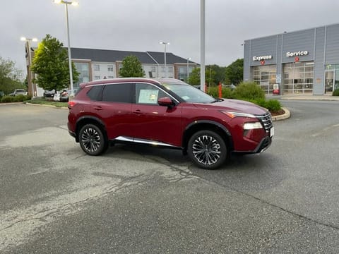 1 imagen de 2026 Nissan Rogue Platinum