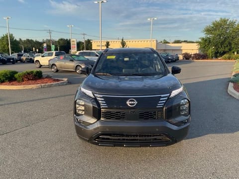 1 imagen de 2026 Nissan Rogue Plug-In Hybrid Platinum