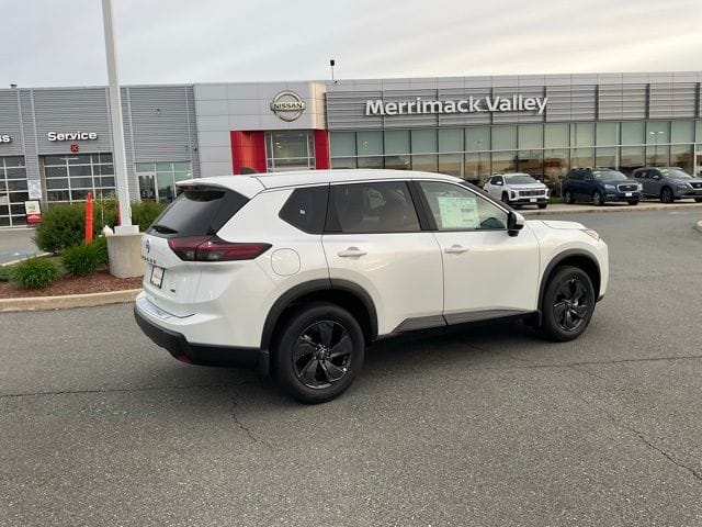 2026 Nissan Rogue SV - Photo 6
