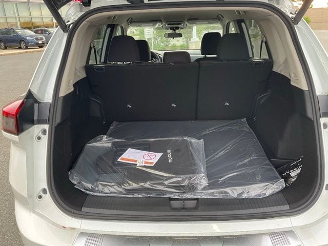 2026 Nissan Rogue SV - Photo 9