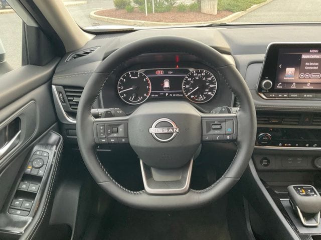 2026 Nissan Rogue SV - Photo 17