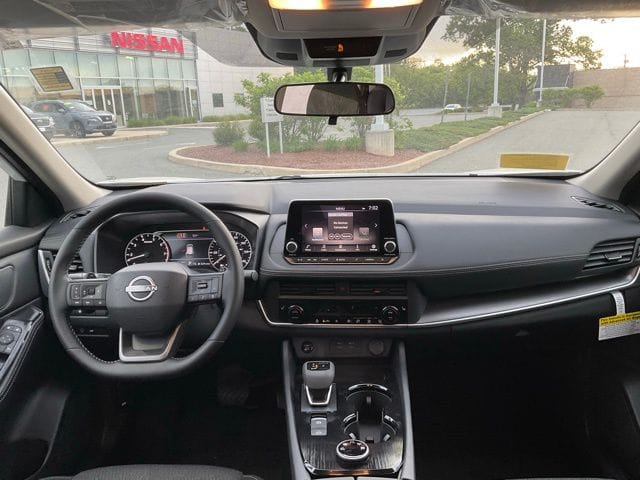 2026 Nissan Rogue SV - Photo 16