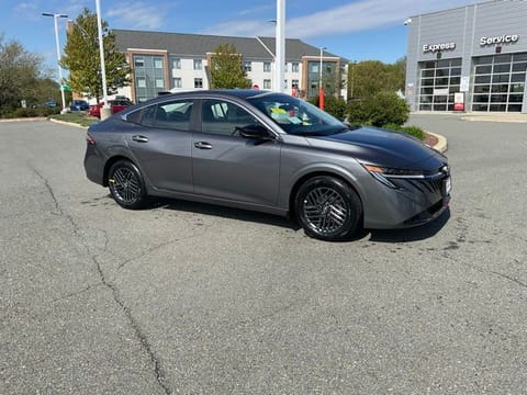 1 imagen de 2026 Nissan Sentra SV