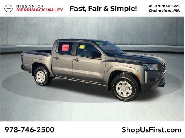 2022 Nissan Frontier S's photo