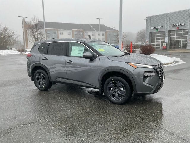 2026 Nissan Rogue SV's photo