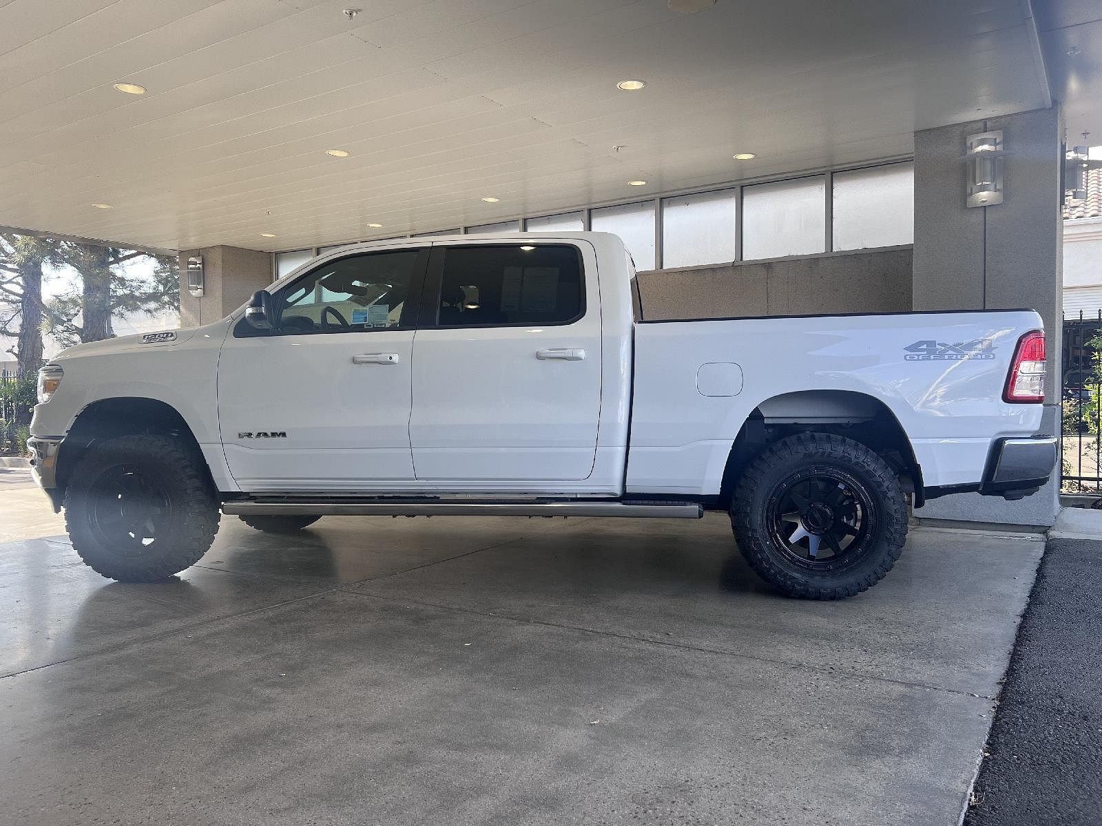 Used 2022 RAM Ram 1500 Pickup Big Horn/Lone Star with VIN 1C6SRFMT2NN313039 for sale in Temecula, CA