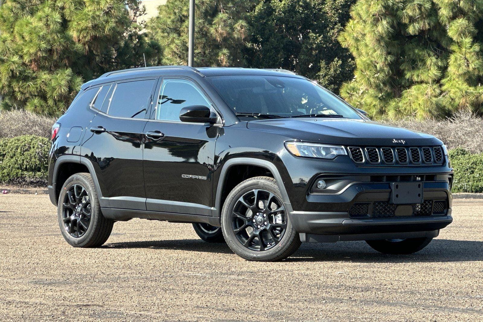 2026 Jeep Compass Altitude's photo