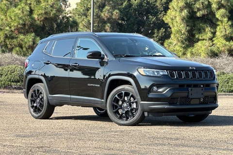 1 image of 2026 Jeep Compass Latitude Altitude