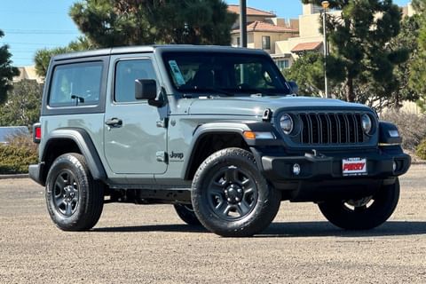 1 imagen de 2026 Jeep Wrangler Sport