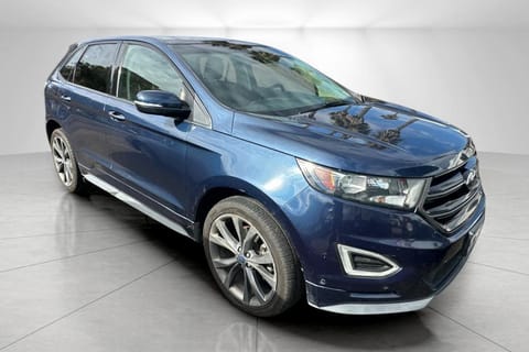 1 image of 2017 Ford Edge Sport