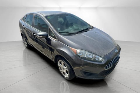 1 image of 2015 Ford Fiesta SE
