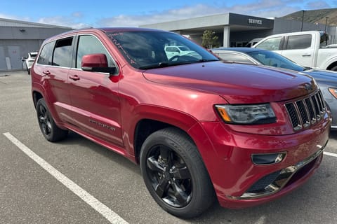 1 image of 2015 Jeep Grand Cherokee Overland