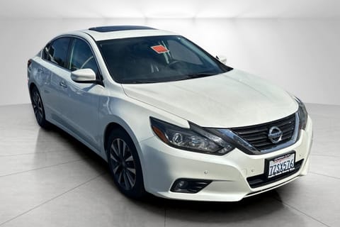 1 image of 2017 NISSAN ALTIMA 2.5 SR SEDAN