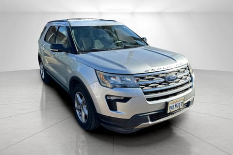 1 image of 2018 Ford Explorer XLT