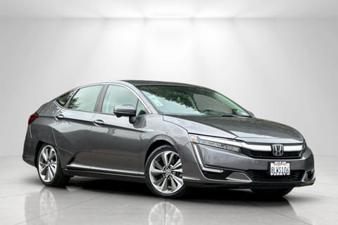 1 image of 2019 Honda Clarity Plug-In Hybrid Touring