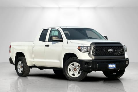 1 image of 2019 Toyota Tundra SR