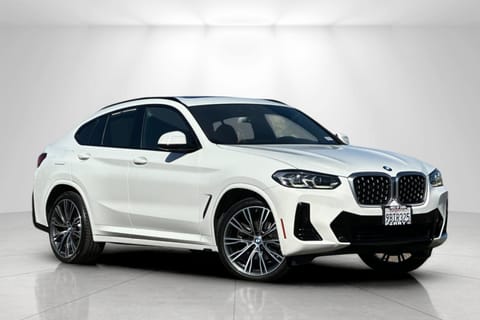 1 image of 2022 BMW X4 xDrive30i