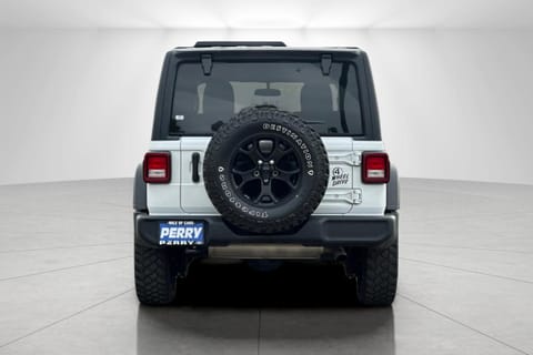 2022 Jeep Wrangler Unlimited Willys