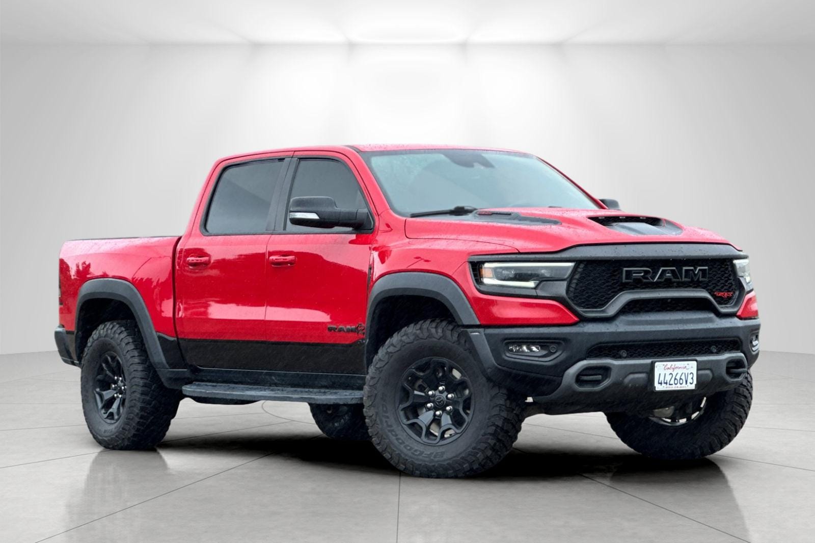 2022 RAM 1500 TRX 4x4 Crew Cab 5'7's photo