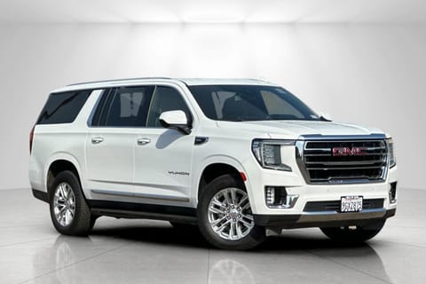 1 image of 2023 GMC Yukon XL SLT