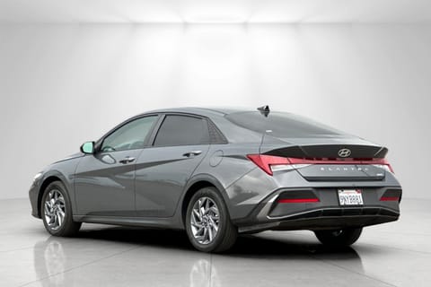 2024 Hyundai Elantra Hybrid Blue