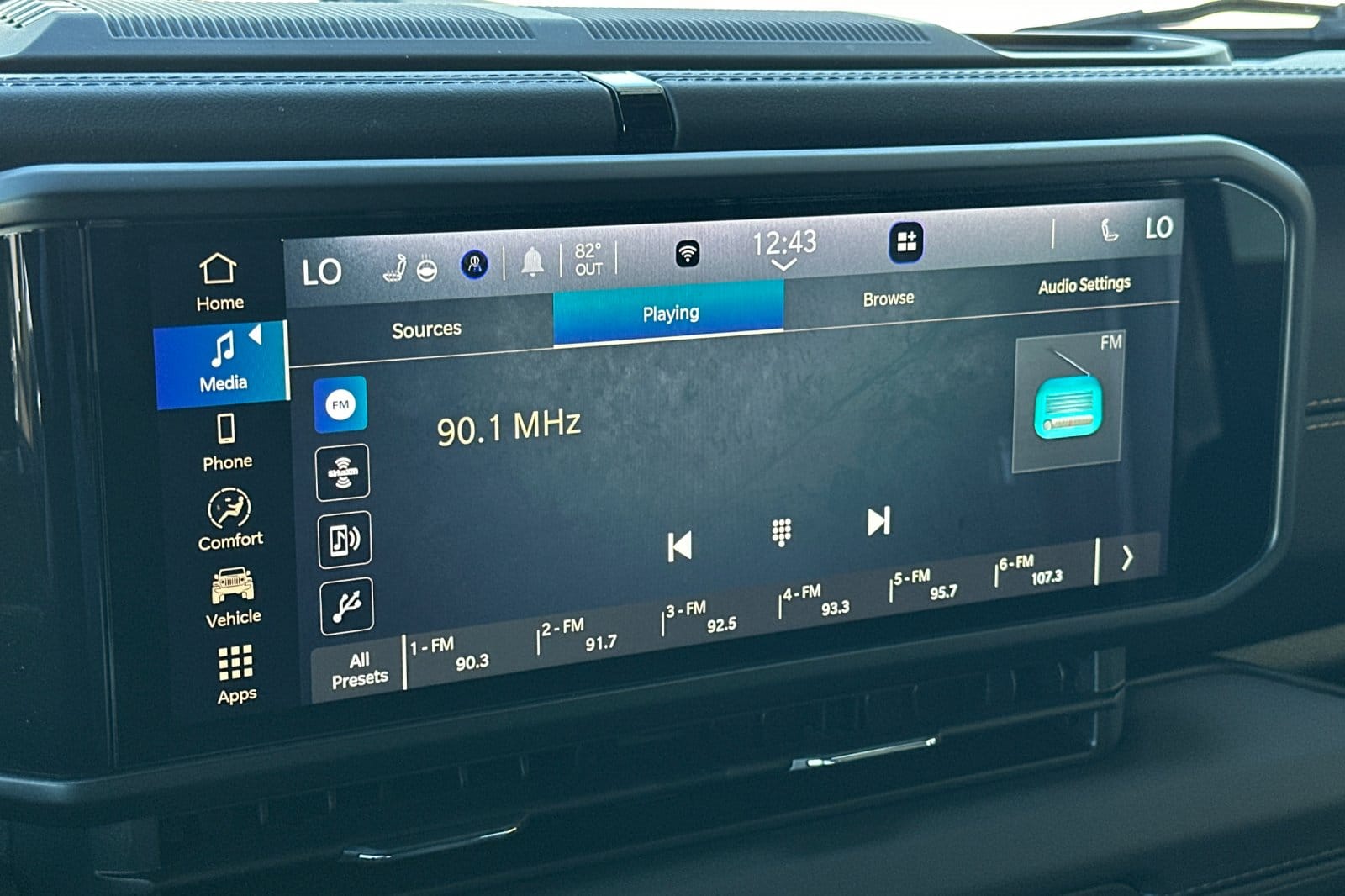 2024 Jeep Wrangler 4xe Sahara 4XE - Photo 18