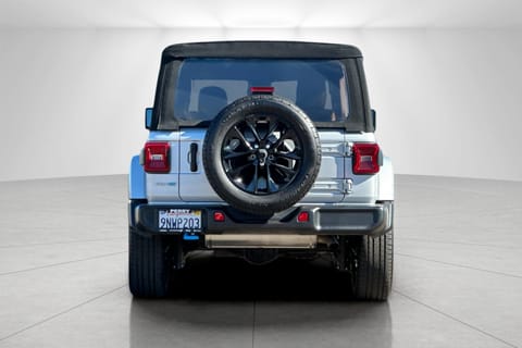 2024 Jeep Wrangler Sahara 4xe