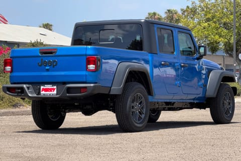 2025 Jeep Gladiator Sport S