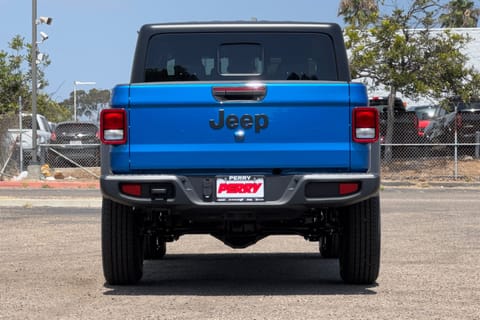 2025 Jeep Gladiator Sport S