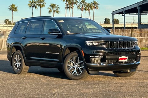 1 image of 2025 Jeep Grand Cherokee L Limited