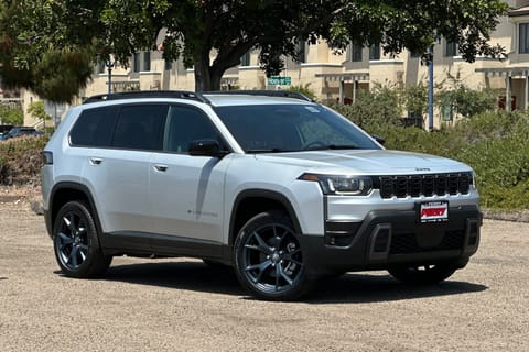1 imagen de 2026 Jeep Cherokee