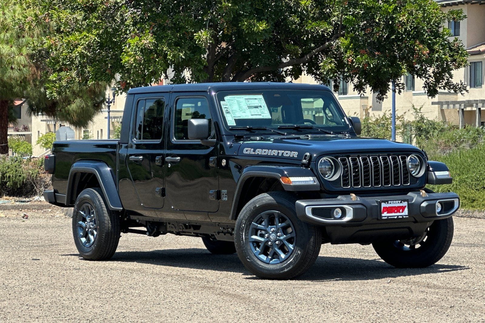 2026 Jeep Gladiator 85th Anniversary Edition Auto's photo