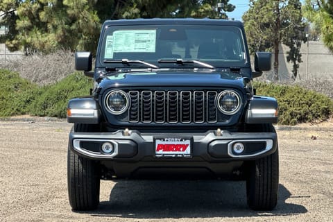 2026 Jeep Gladiator 85th Anniversary Edition